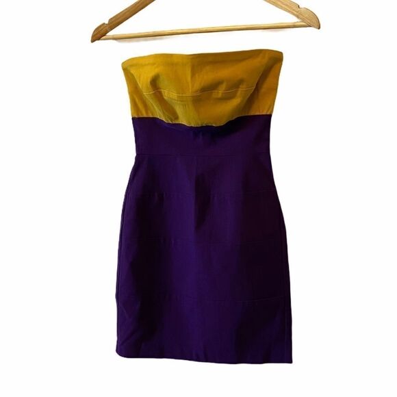 LE CHATEAU Colour Blocked Stretch Strapless Dress - Picture 1 of 6